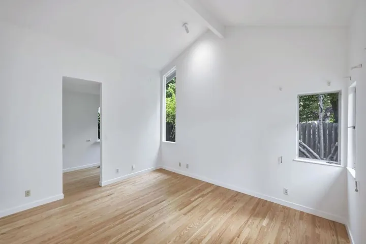 1537 Dana Avenue, Palo Alto, California 94303