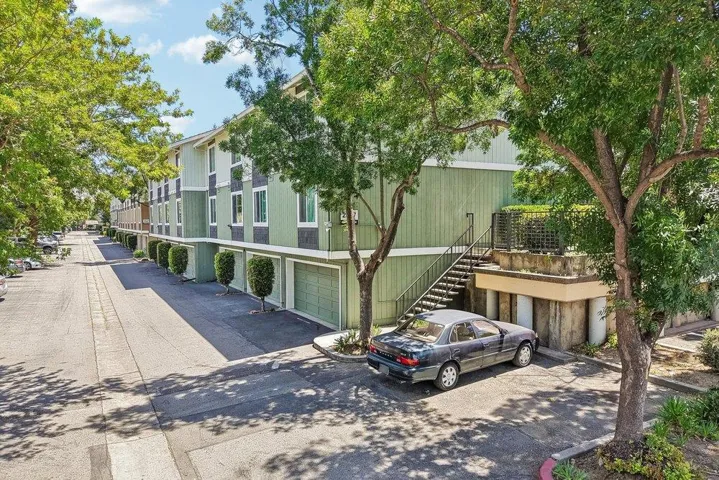 2527 Easton Lane 7, San Jose, California 95133