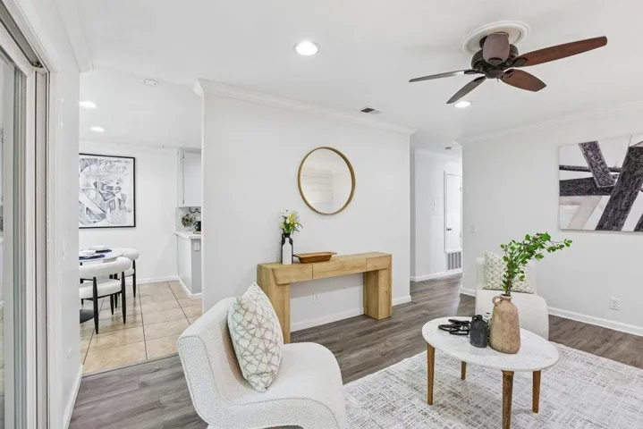 2527 Easton Lane 7, San Jose, California 95133