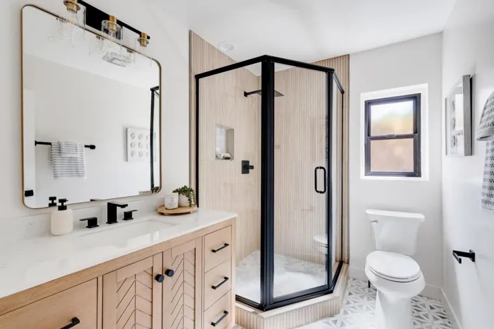 462 Hampstead Way, Santa Cruz, California 95062