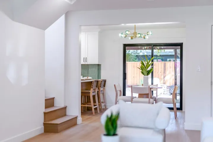 462 Hampstead Way, Santa Cruz, California 95062