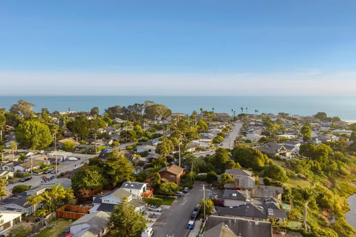 462 Hampstead Way, Santa Cruz, California 95062