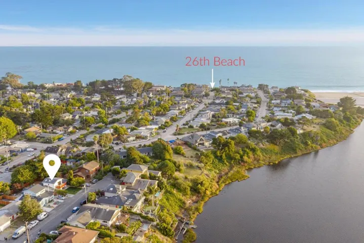 462 Hampstead Way, Santa Cruz, California 95062