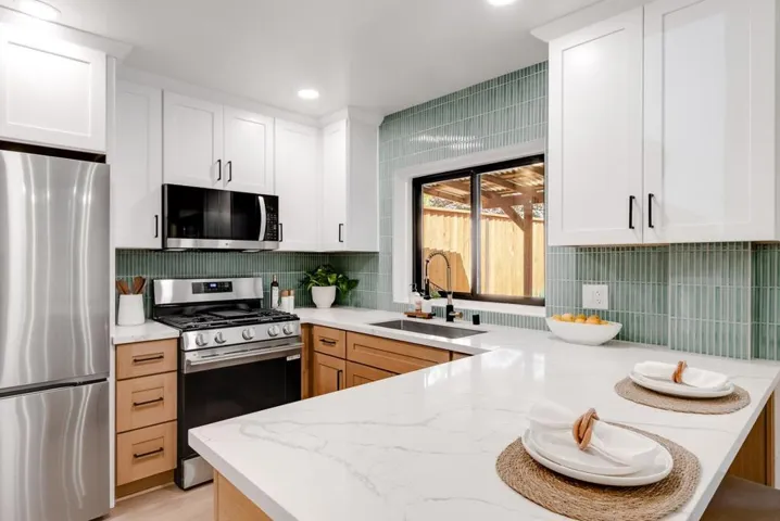 462 Hampstead Way, Santa Cruz, California 95062