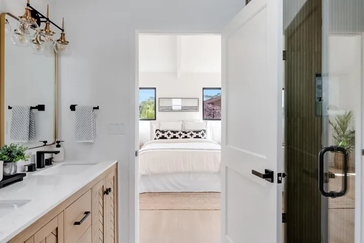 462 Hampstead Way, Santa Cruz, California 95062