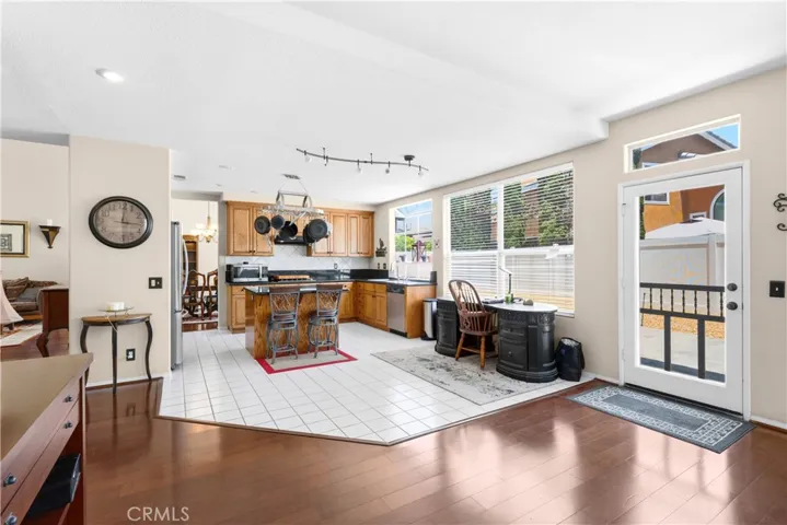 KITCHEN OPEN TO FAMILY ROOM