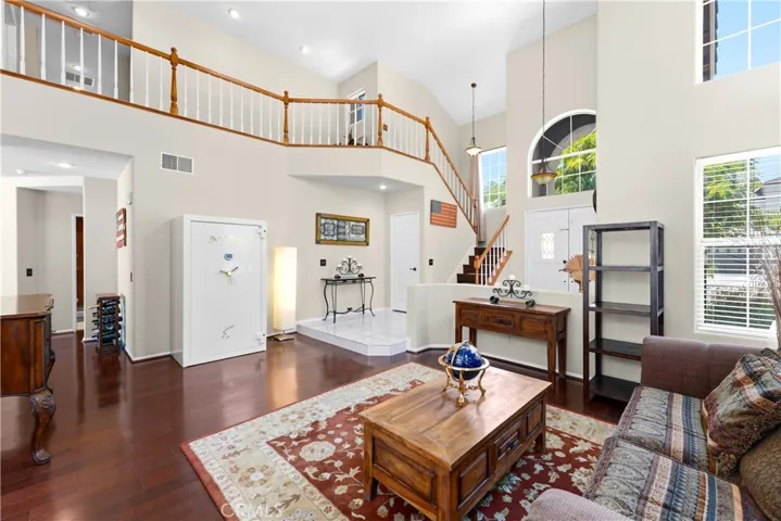 30440 Novato, Murrieta, California 92563