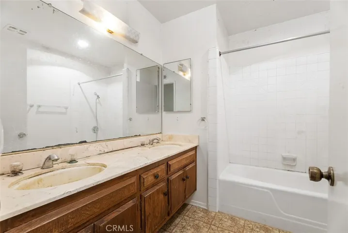 2517 E Gelid Avenue, Anaheim, California 92806