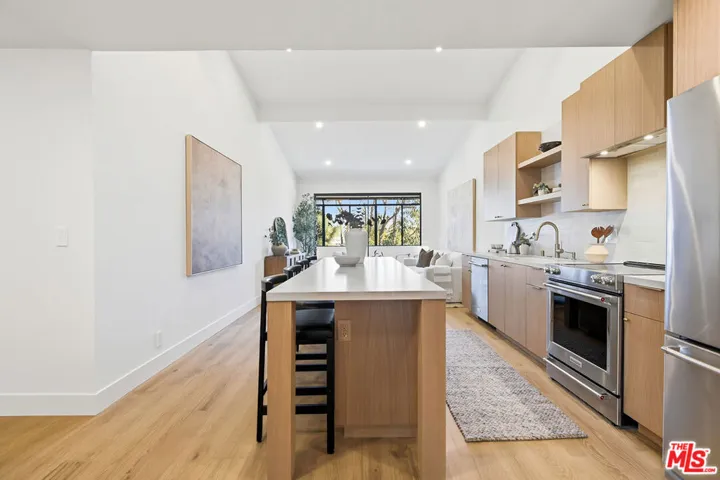 4600 Via Dolce 305, Marina Del Rey, California 90292