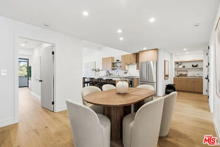 4600 Via Dolce 305, Marina Del Rey, California 90292