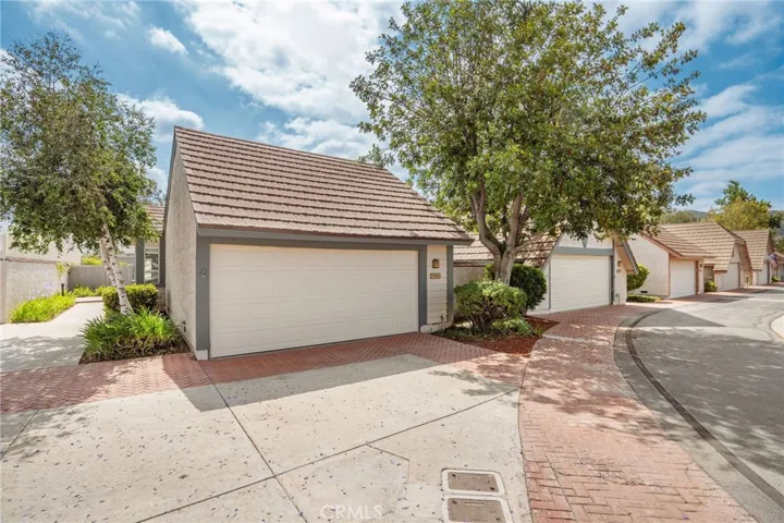 1934 Suntree B, Simi Valley, California 93063
