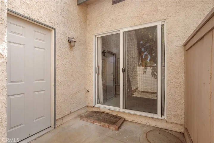 1934 Suntree B, Simi Valley, California 93063