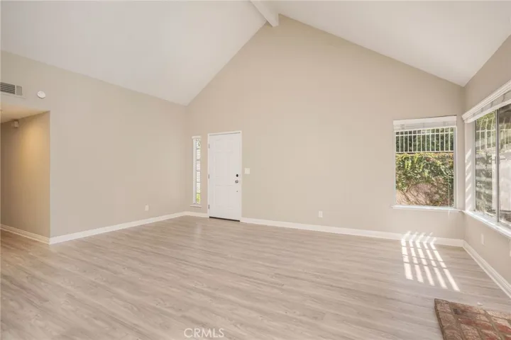 1934 Suntree B, Simi Valley, California 93063