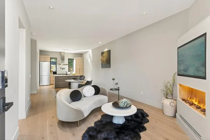 585 Riverside Drive B, Napa, California 94559