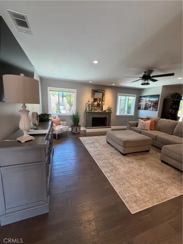 401 Meadowbrook Drive, Santa Maria, California 93455