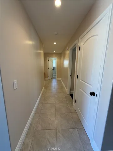 401 Meadowbrook Drive, Santa Maria, California 93455
