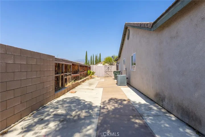 294 Quiet Court, San Jacinto, California 92582