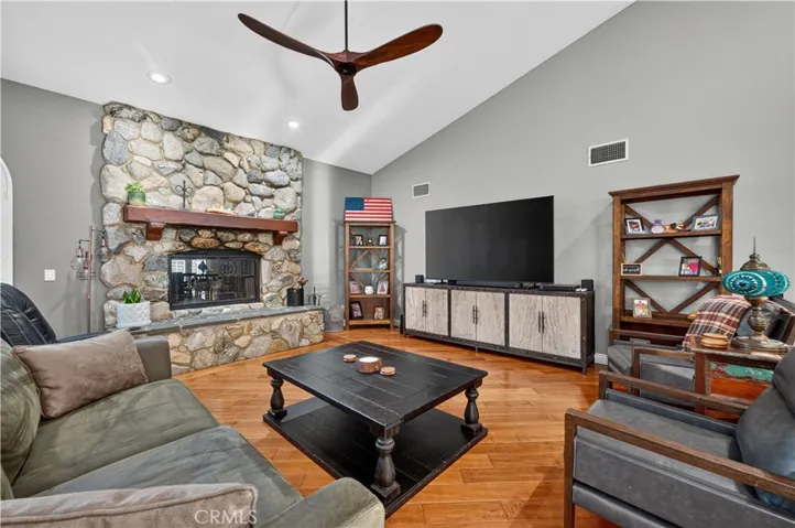 26955 Corte Cristal, Temecula, California 92590