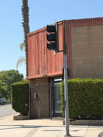 2301 W Empire, Burbank, California 91504