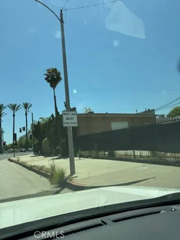 2301 W Empire, Burbank, California 91504