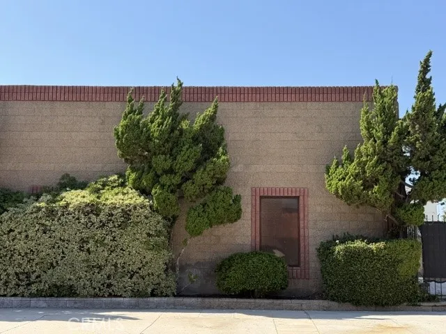 2301 W Empire, Burbank, California 91504