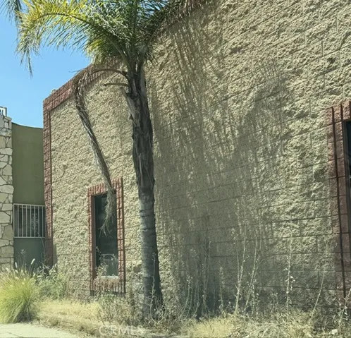 2301 W Empire, Burbank, California 91504