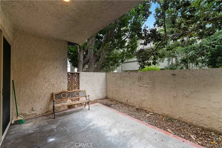 985 E California, Pasadena, California 91106