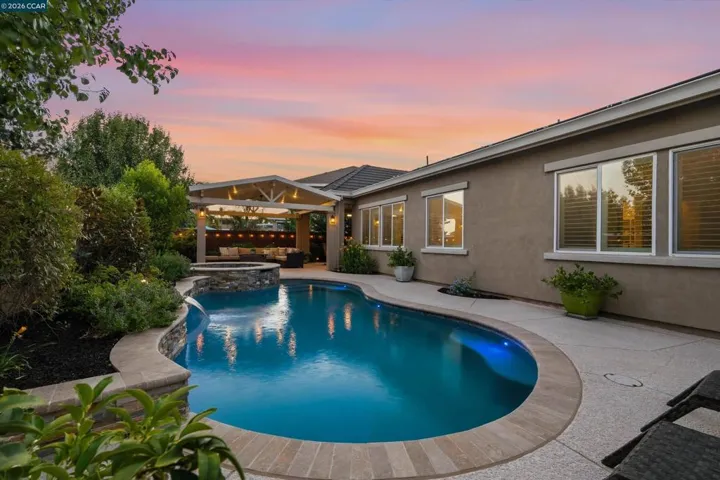 1945 Muirwood Loop, Brentwood, California 94513