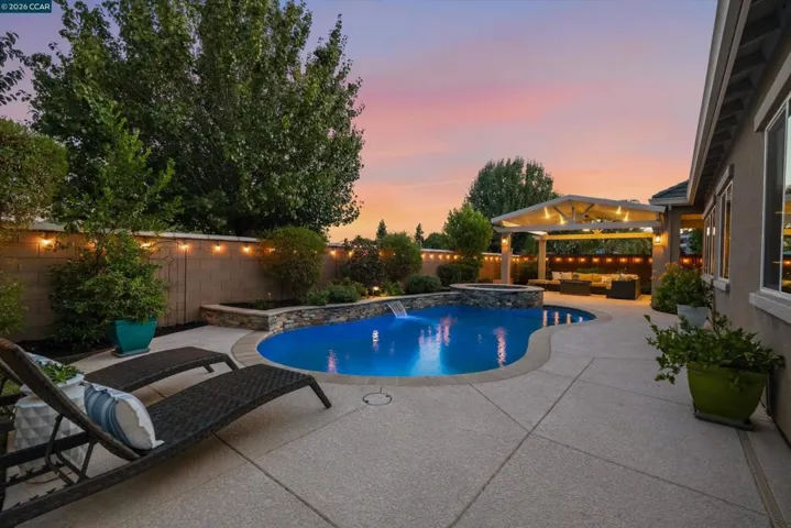1945 Muirwood Loop, Brentwood, California 94513