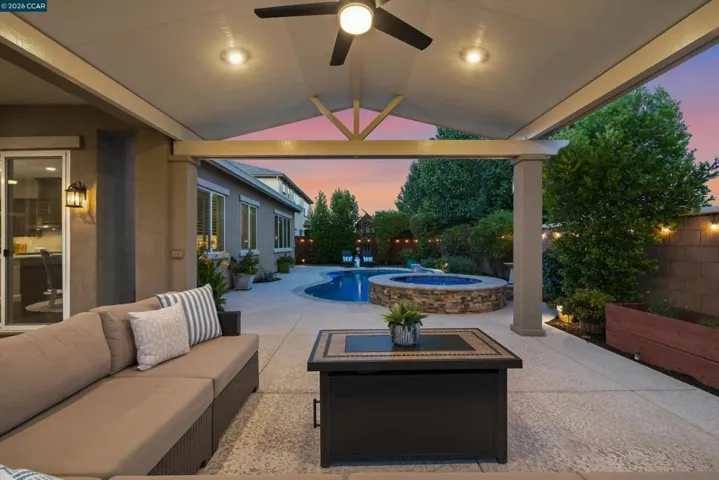 1945 Muirwood Loop, Brentwood, California 94513