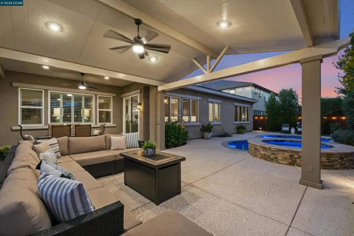 1945 Muirwood Loop, Brentwood, California 94513