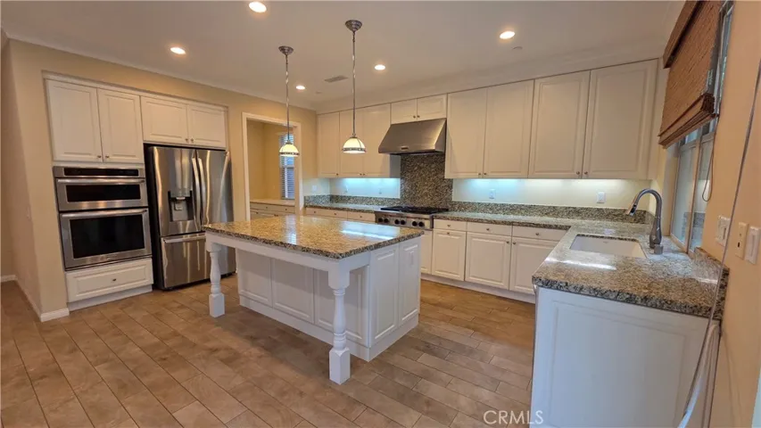 232 Shelbourne, Irvine, California 92620