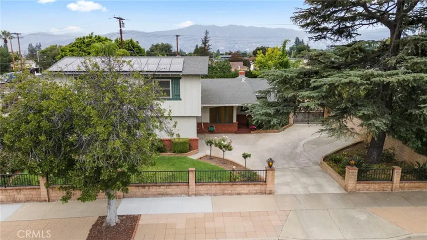 333 W Newburgh Street, Glendora, California 91740