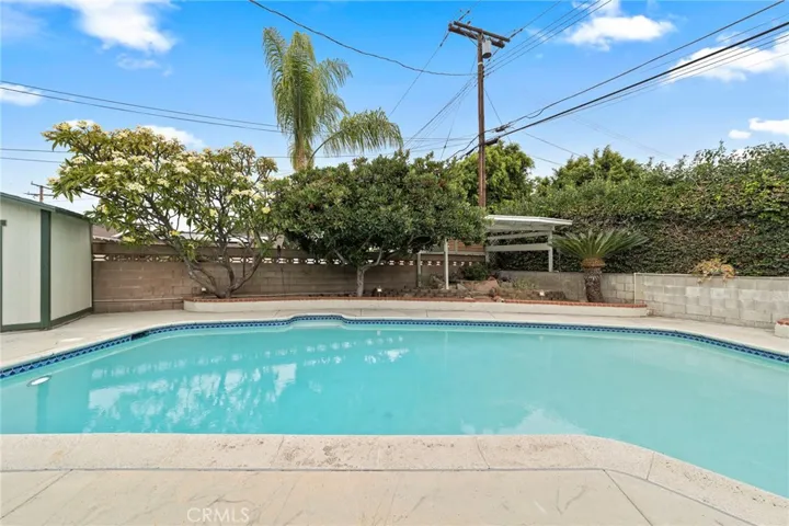 333 W Newburgh Street, Glendora, California 91740