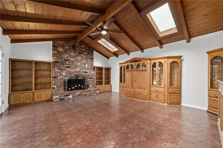 333 W Newburgh Street, Glendora, California 91740