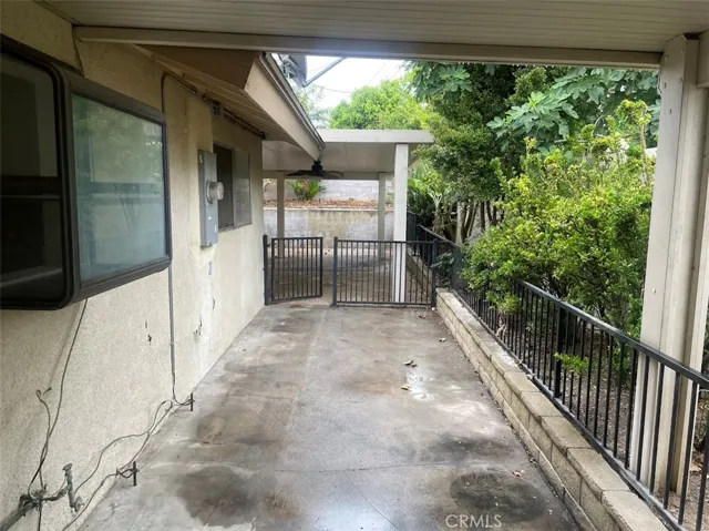 5981 Rogers Lane, San Bernardino, California 92404