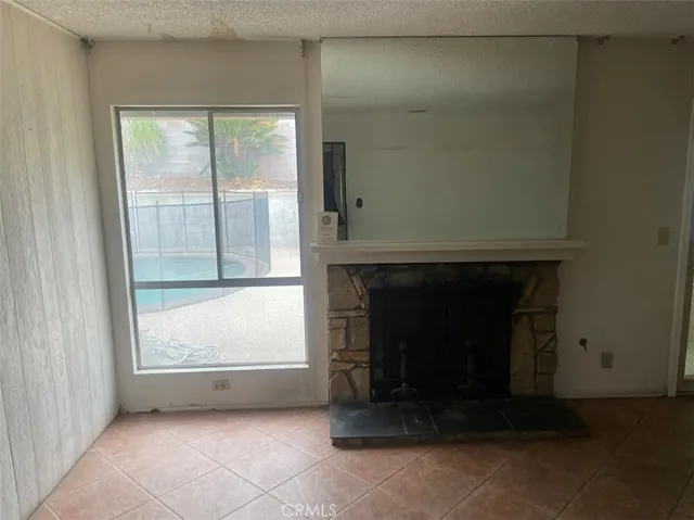 5981 Rogers Lane, San Bernardino, California 92404