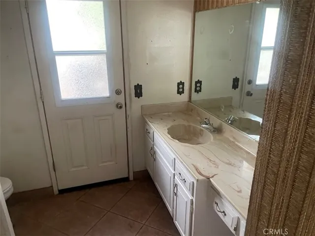 5981 Rogers Lane, San Bernardino, California 92404