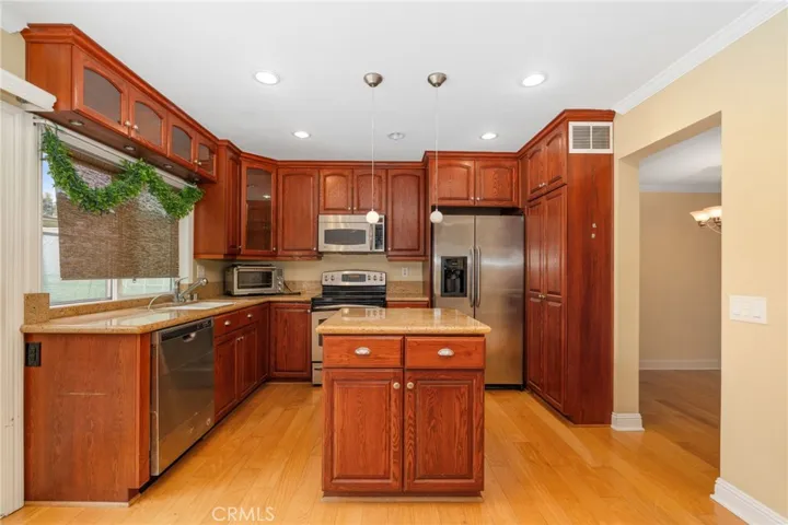 9850 Via Sonoma, Cypress, California 90630