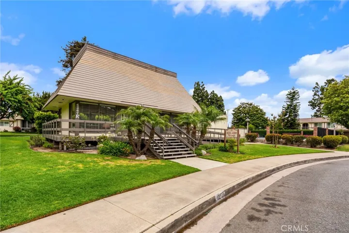 9850 Via Sonoma, Cypress, California 90630