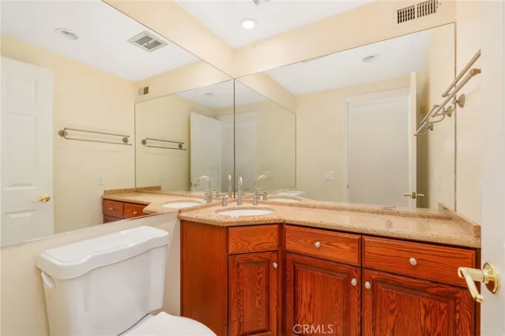 9850 Via Sonoma, Cypress, California 90630