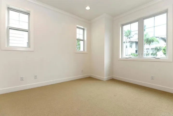 7720 Ivanhoe Avenue, La Jolla, California 92037