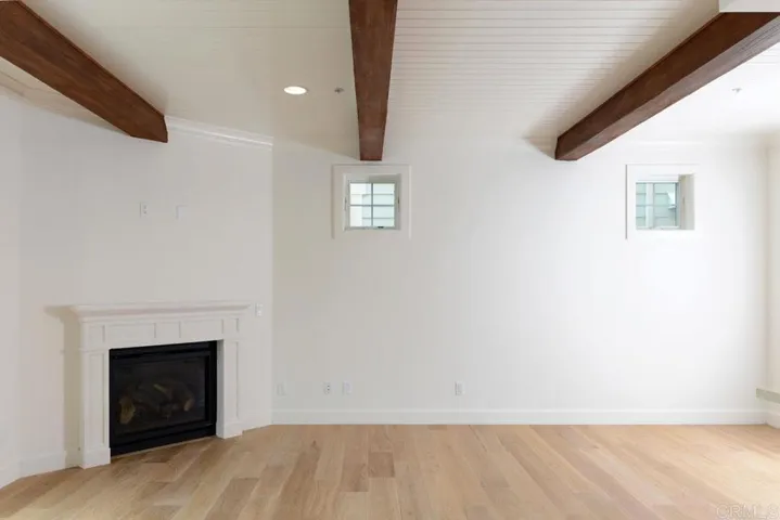 7720 Ivanhoe Avenue, La Jolla, California 92037