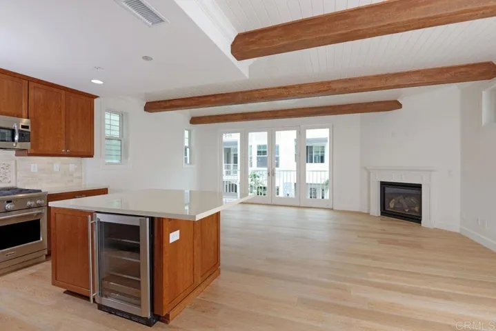7720 Ivanhoe Avenue, La Jolla, California 92037