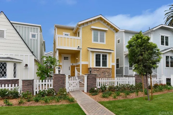 7720 Ivanhoe Avenue, La Jolla, California 92037