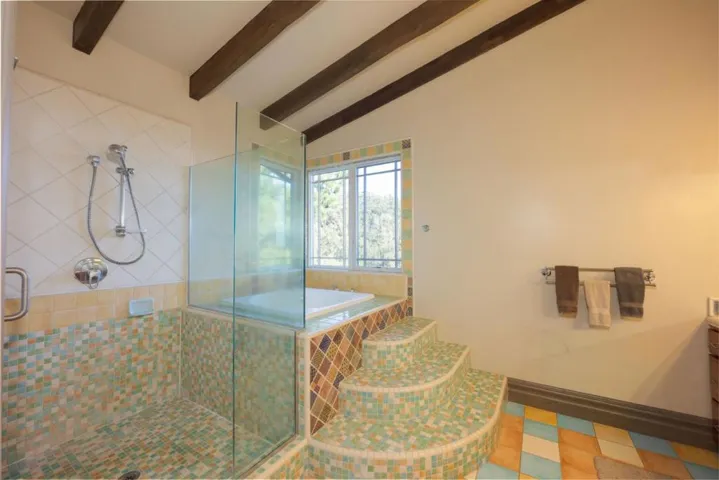 107 Dolphine Avenue, El Granada, California 94018