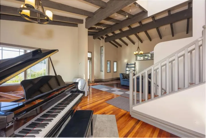 107 Dolphine Avenue, El Granada, California 94018