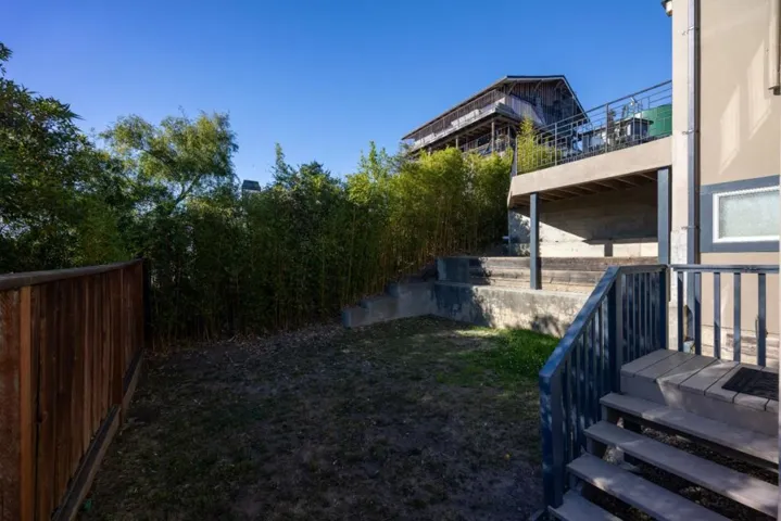 107 Dolphine Avenue, El Granada, California 94018