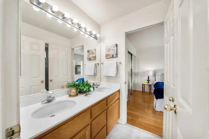 1295 Koi Terrace, Fremont, California 94536
