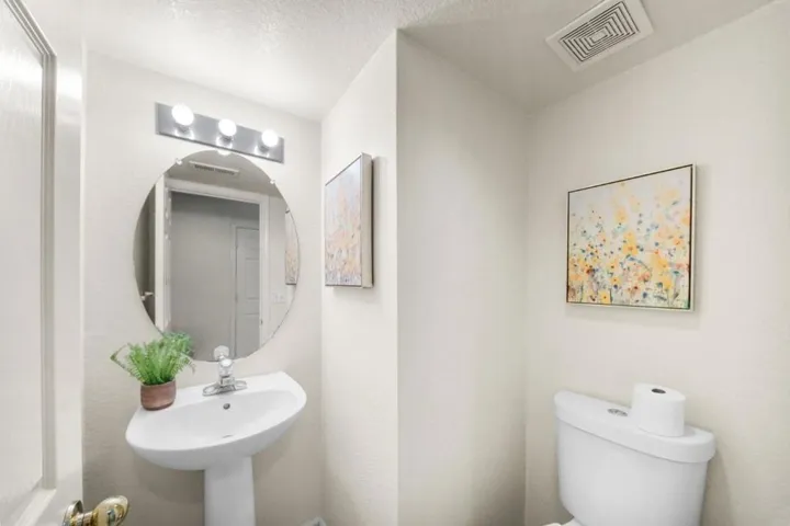 1295 Koi Terrace, Fremont, California 94536